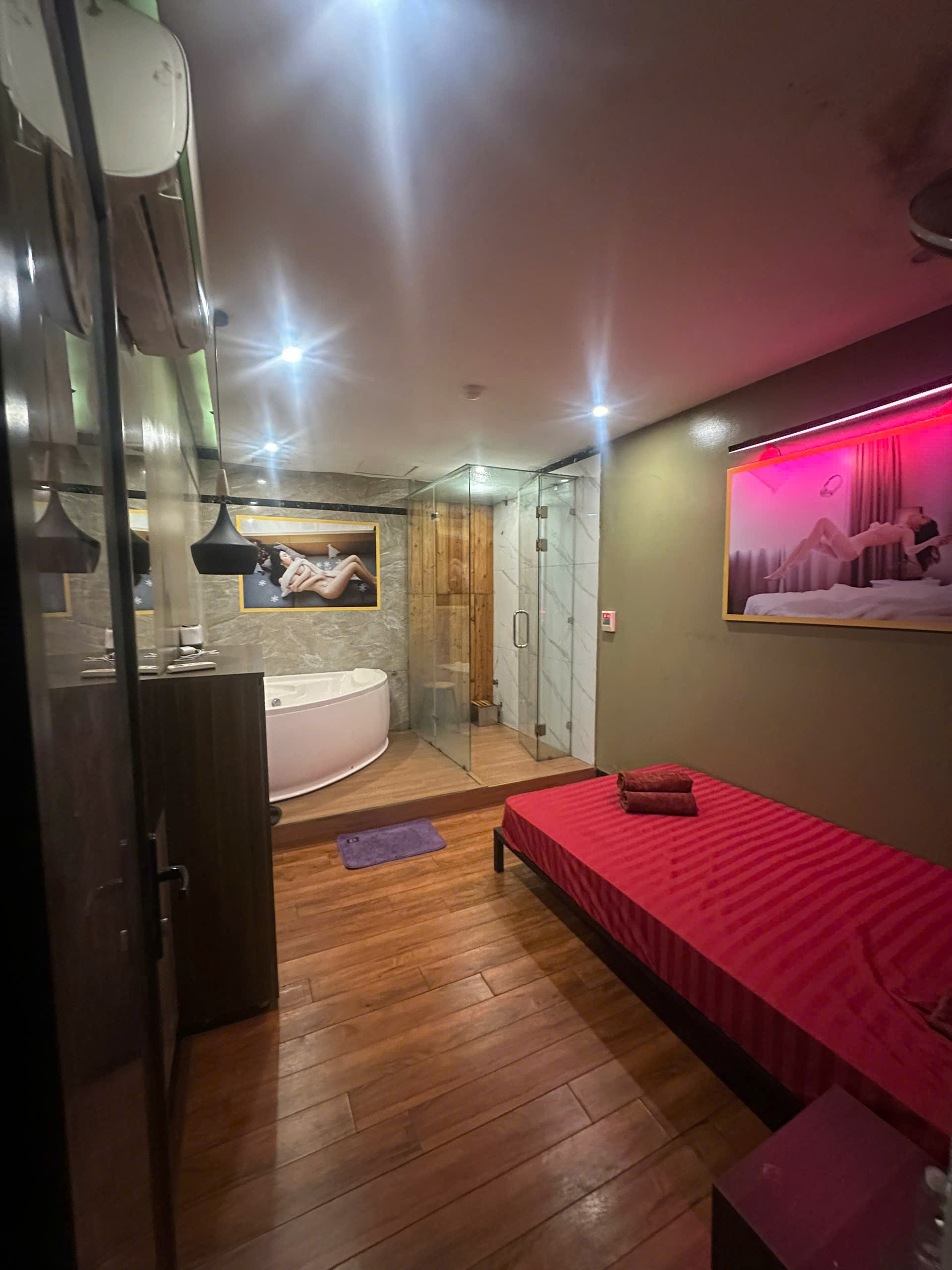 Massage misaki cau giay